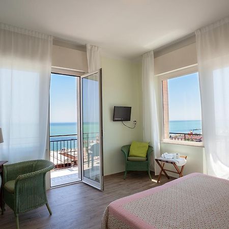 Hotel Bianchi Nicola Porto Recanati Exterior foto