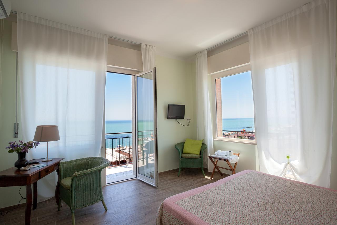 Hotel Bianchi Nicola Porto Recanati Exterior foto